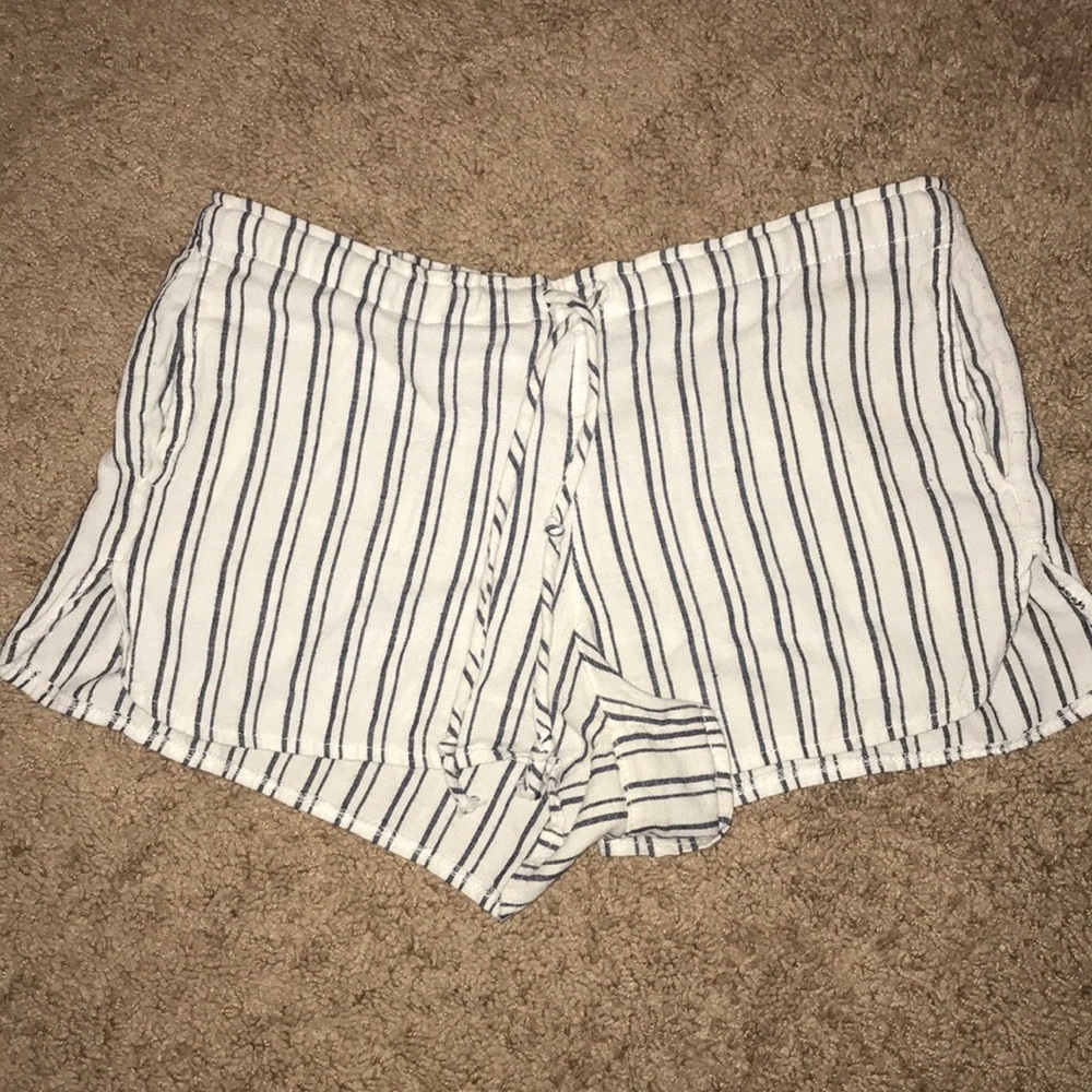 brandy melville white and black striped shorts